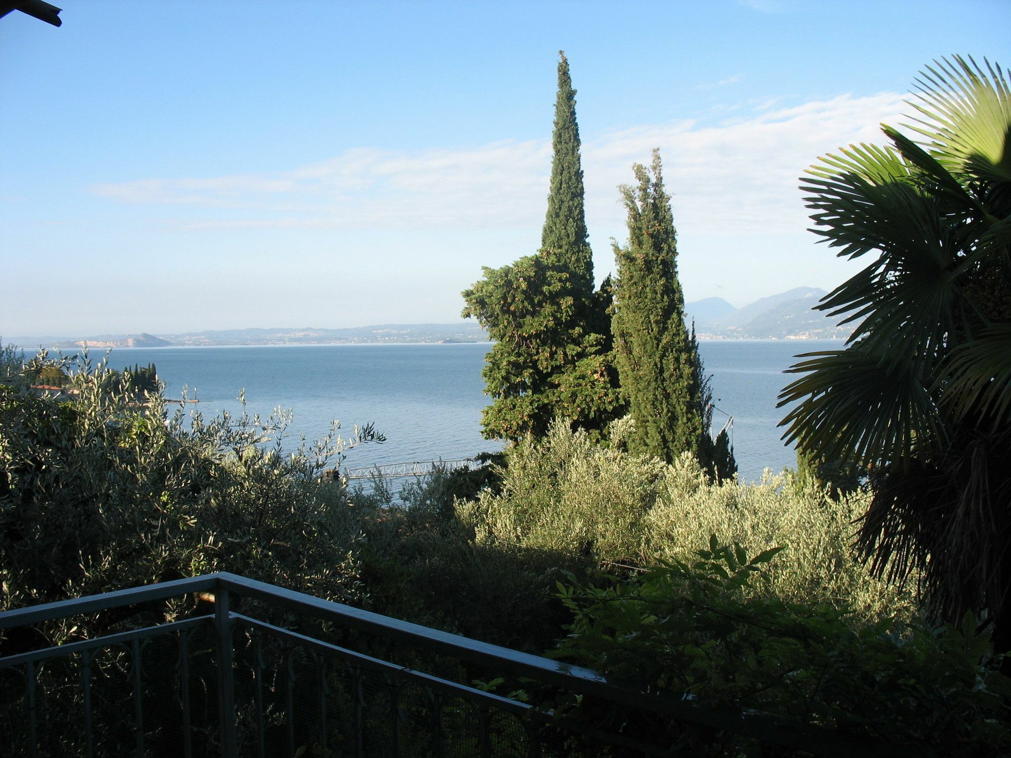 Villa Patrizia Torri Del Benaco Eksteriør bilde